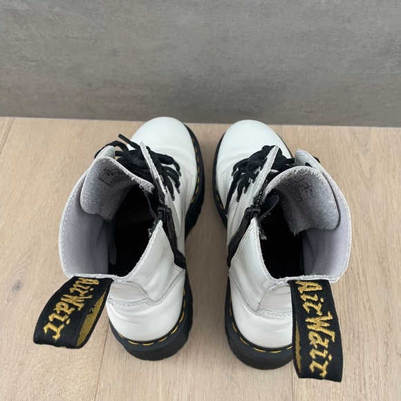 Doc Martens Jadon Boot Platforms - Size 8W US - Picture 3 of 7